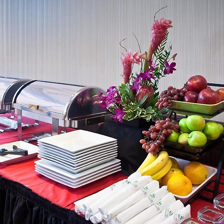 Holiday Inn Long Beach-Downtown Area エクステリア 写真