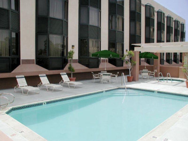 Holiday Inn Long Beach-Downtown Area 設備 写真