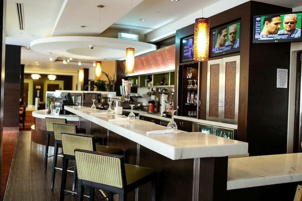 Holiday Inn Long Beach-Downtown Area エクステリア 写真