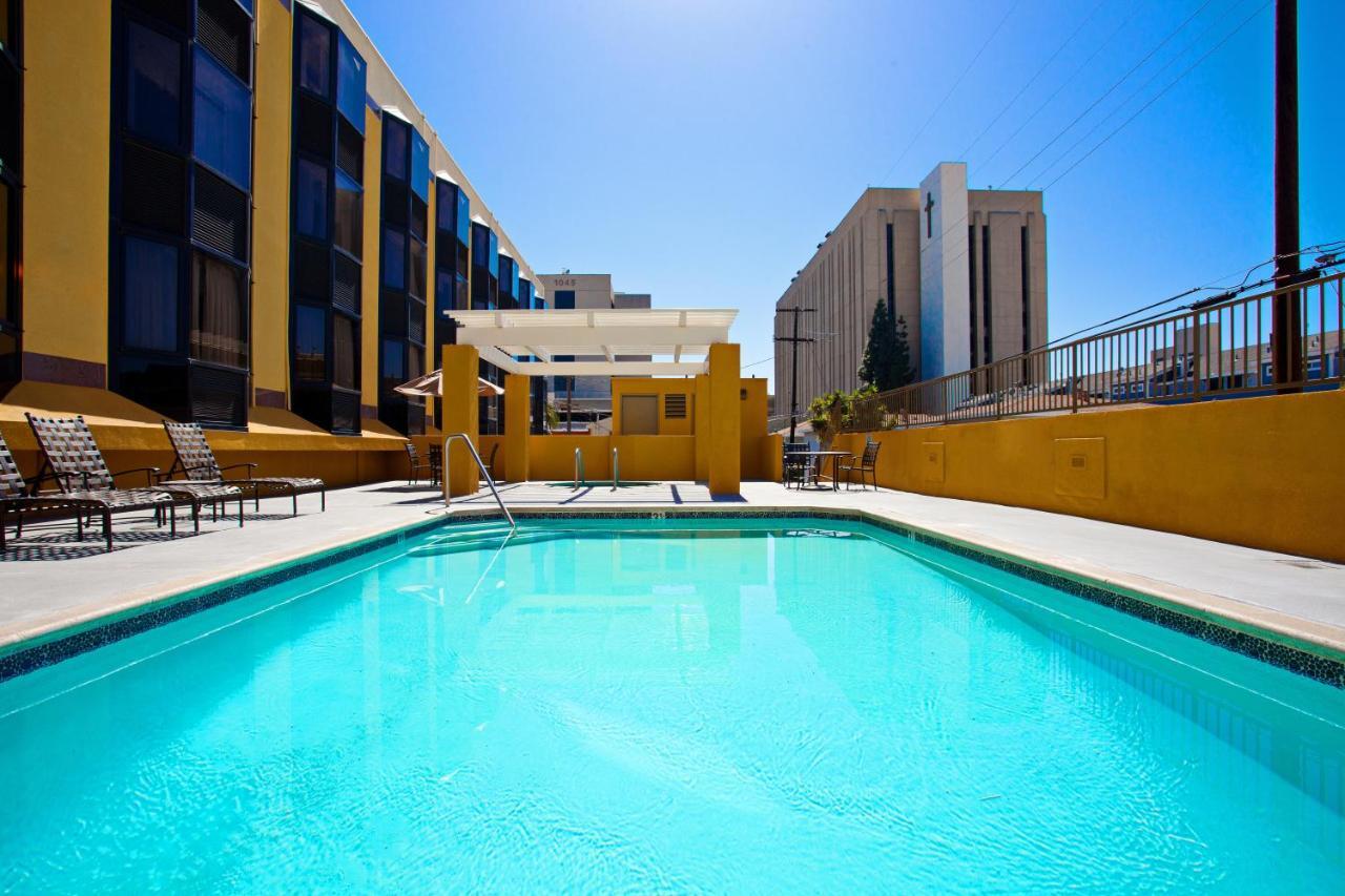 Holiday Inn Long Beach-Downtown Area エクステリア 写真
