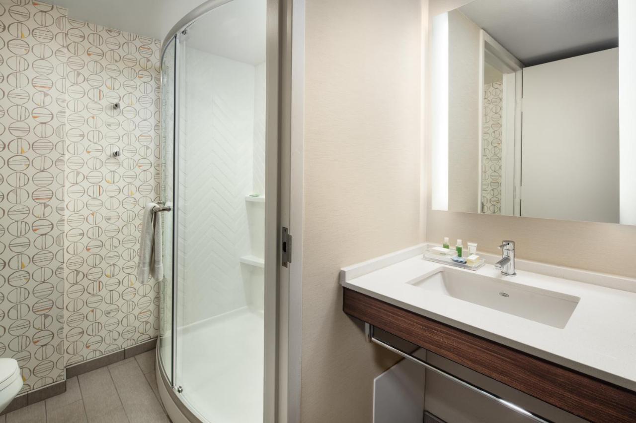 Holiday Inn Long Beach-Downtown Area エクステリア 写真