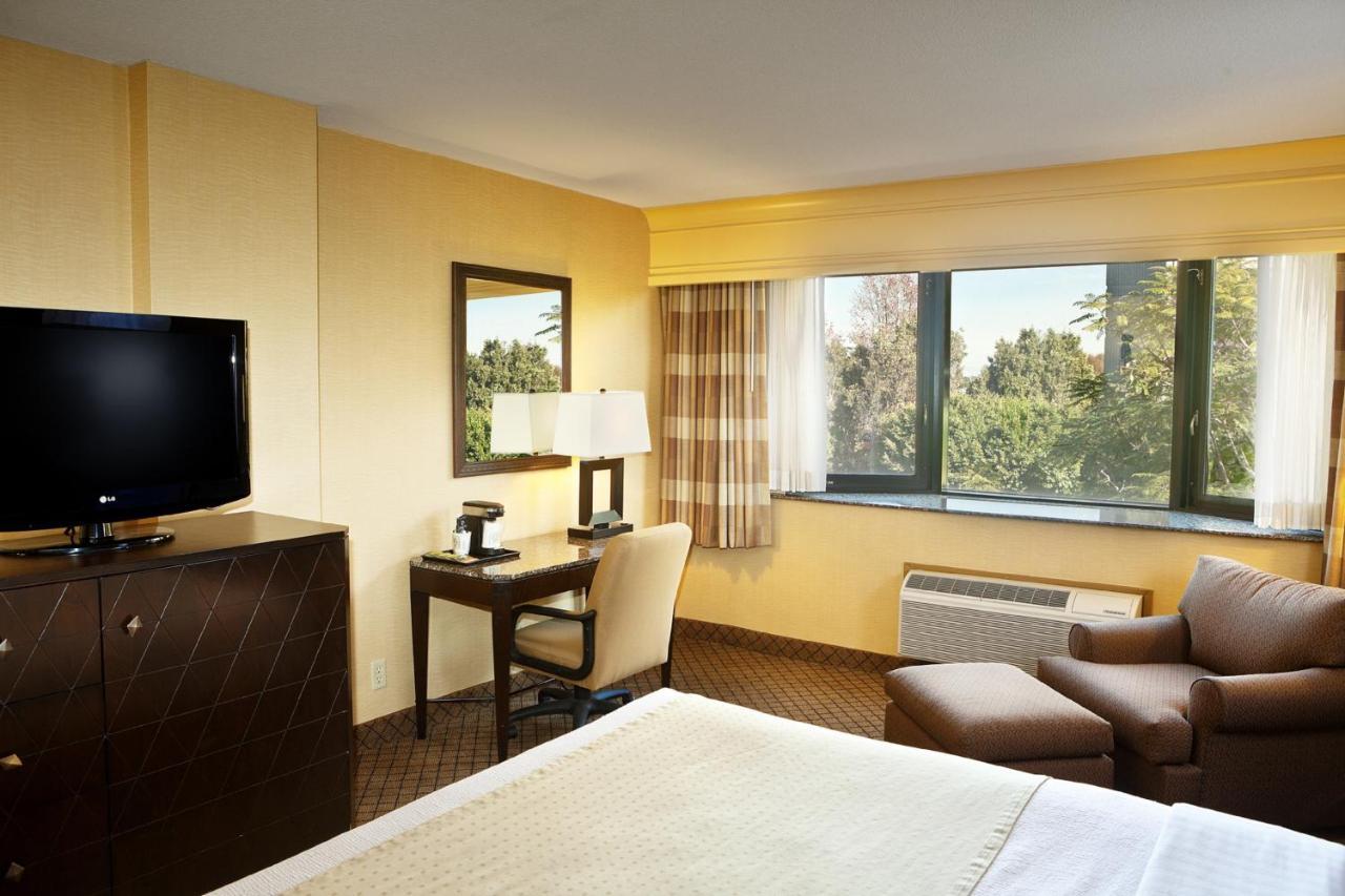 Holiday Inn Long Beach-Downtown Area 部屋 写真
